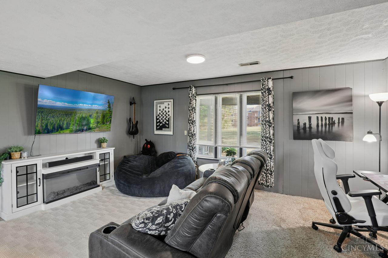 1021 Stanwood Drive