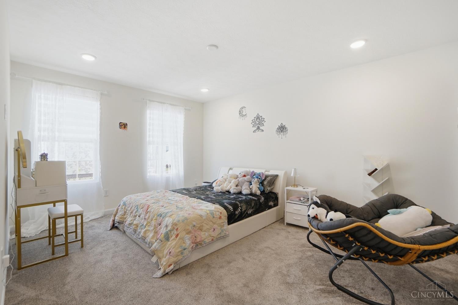 5565 Scenic Trail Drive