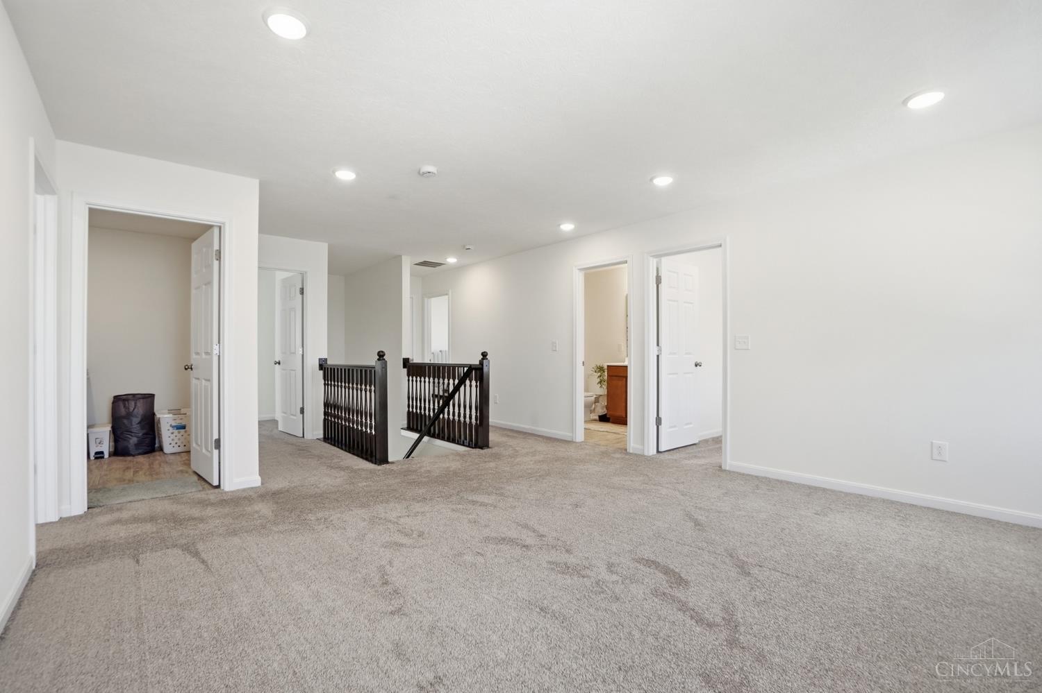 5565 Scenic Trail Drive