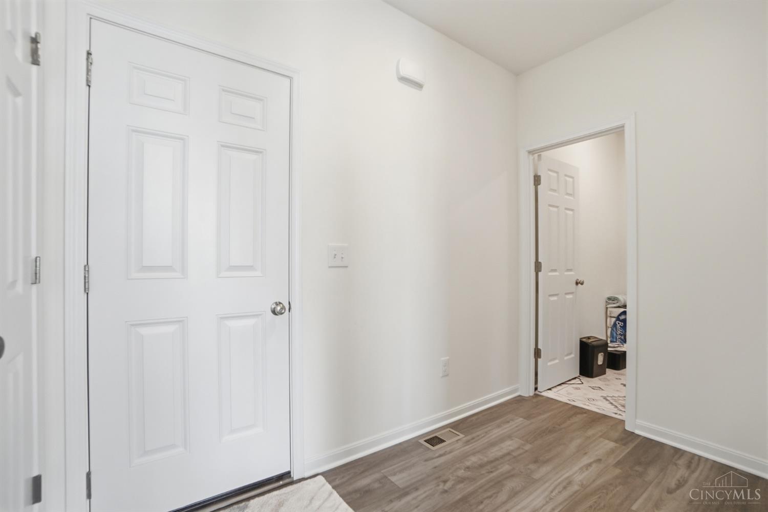 5565 Scenic Trail Drive