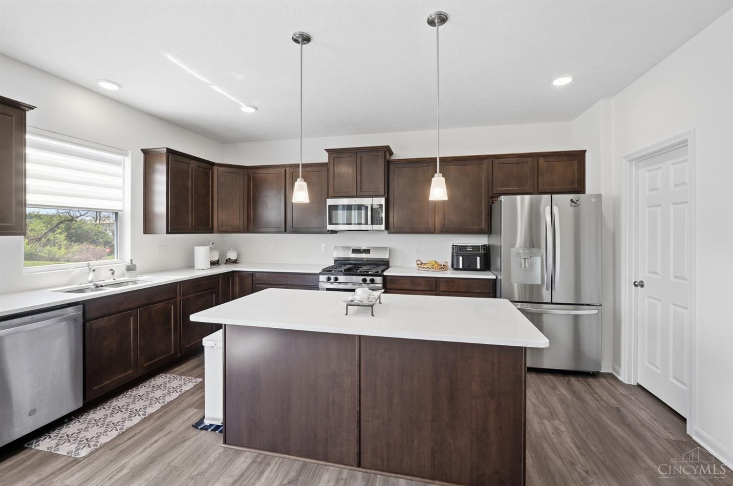 5565 Scenic Trail Drive