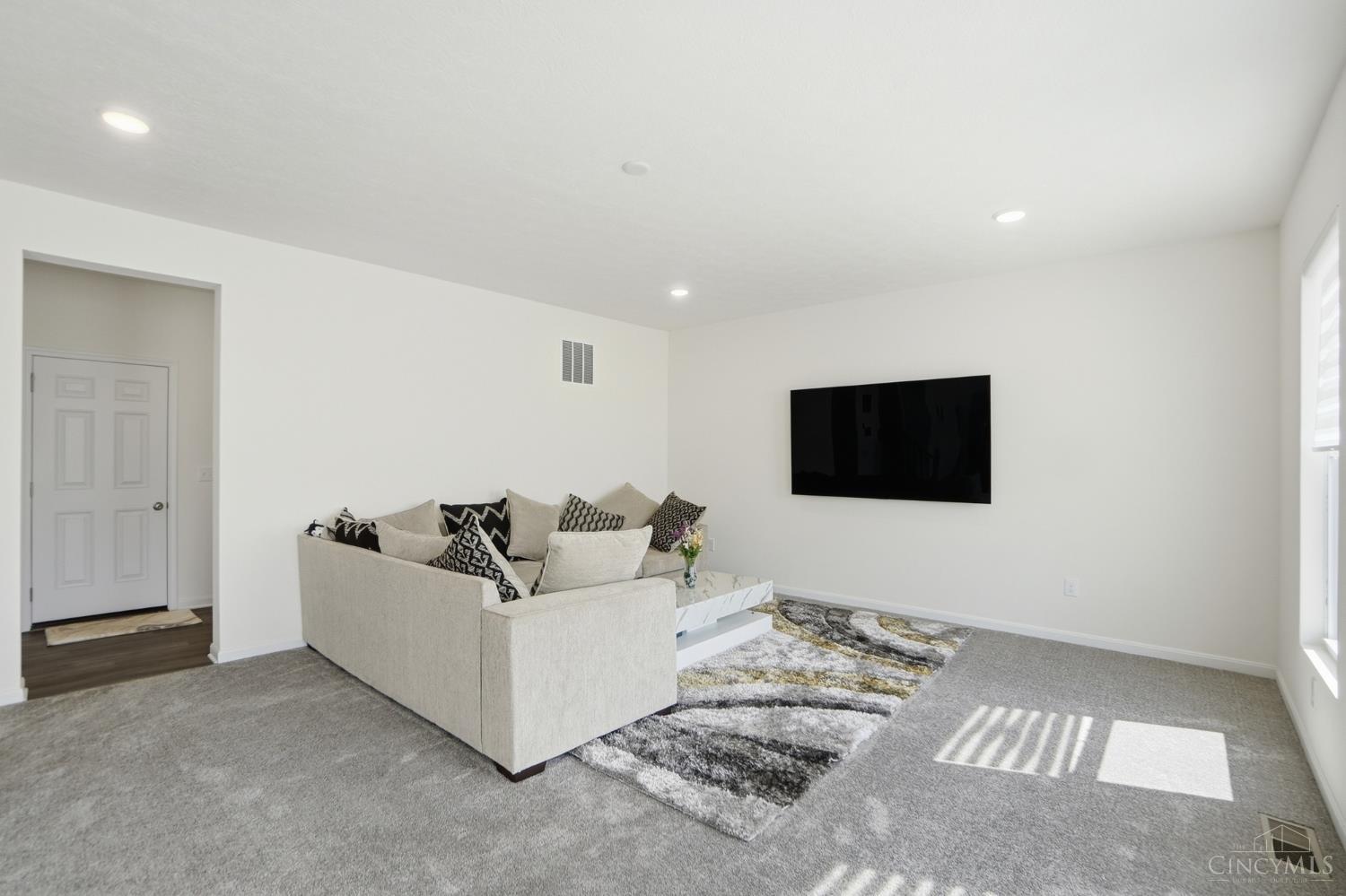 5565 Scenic Trail Drive