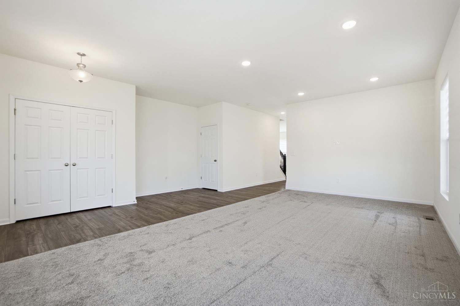 5565 Scenic Trail Drive