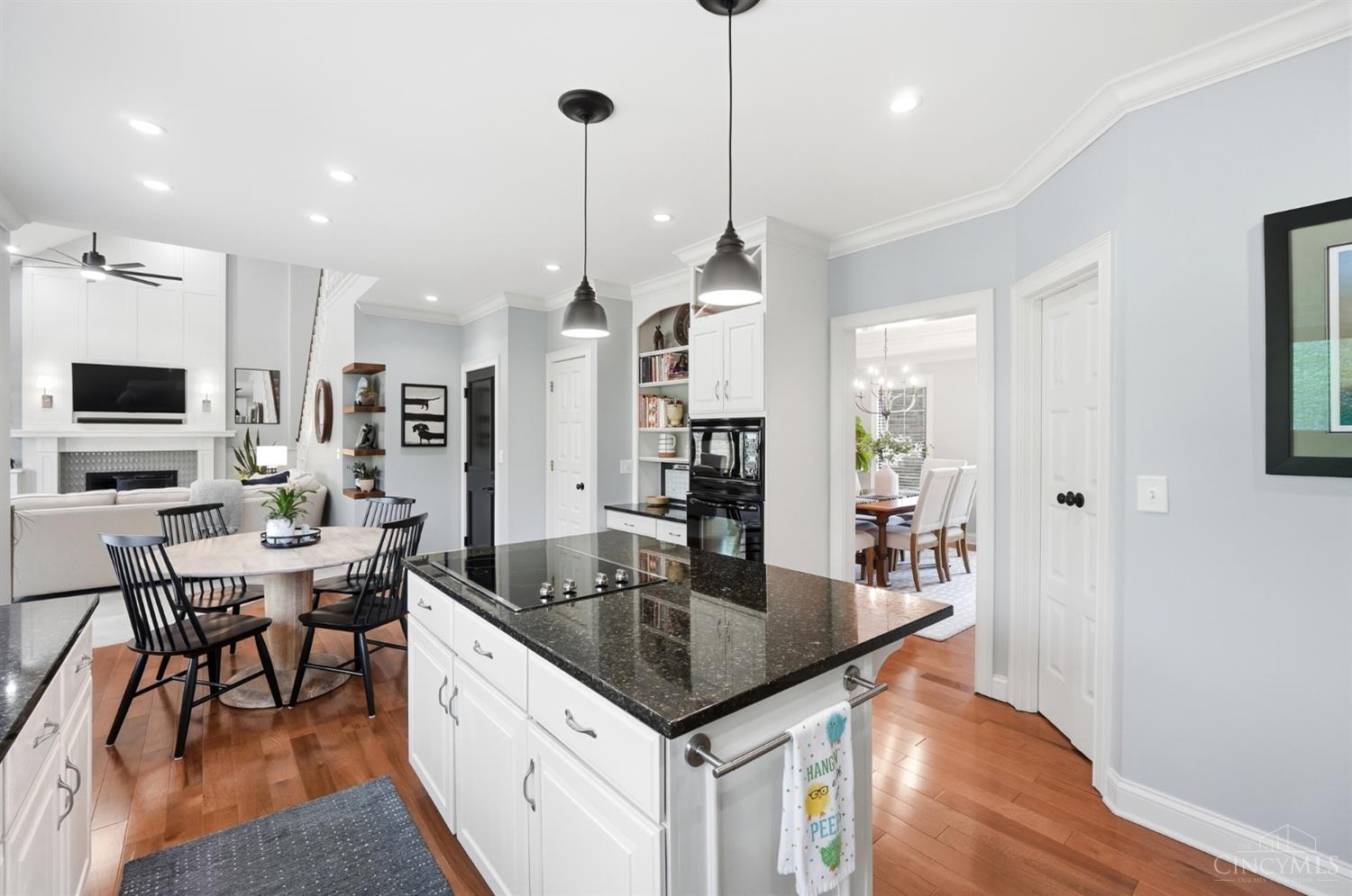 5454 Creek Bend Drive