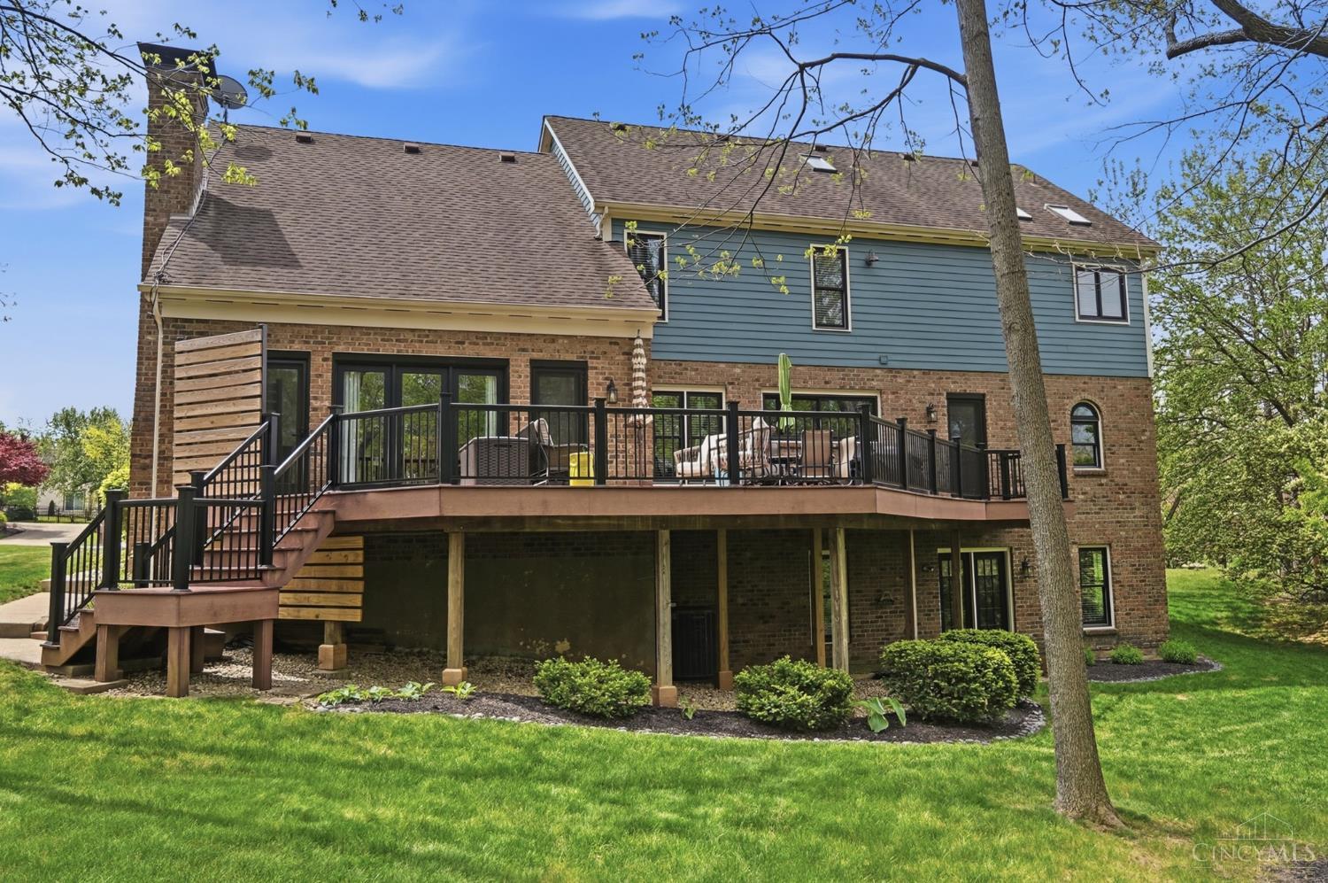 5454 Creek Bend Drive