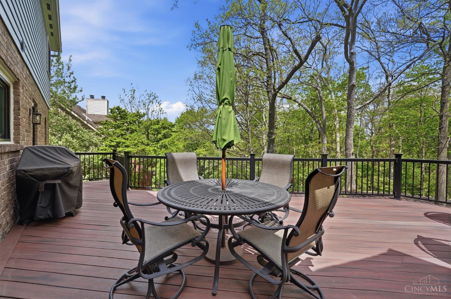 5454 Creek Bend Drive