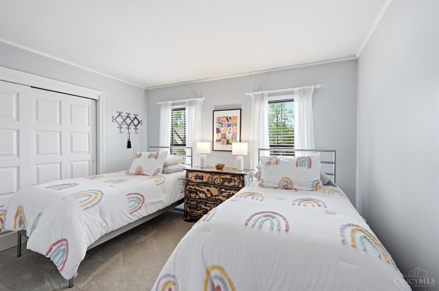 5454 Creek Bend Drive