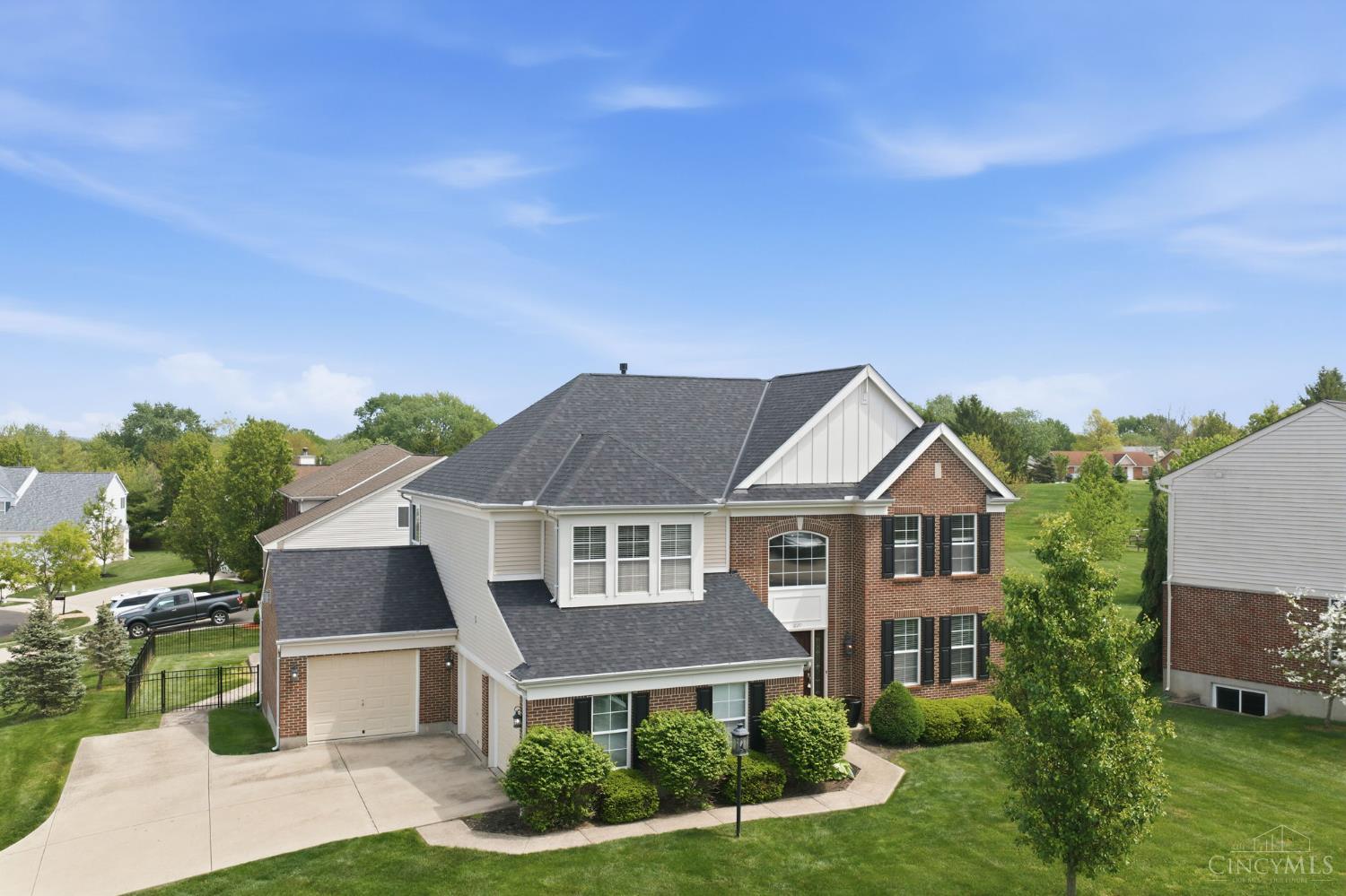 1220 Fox Hollow Drive