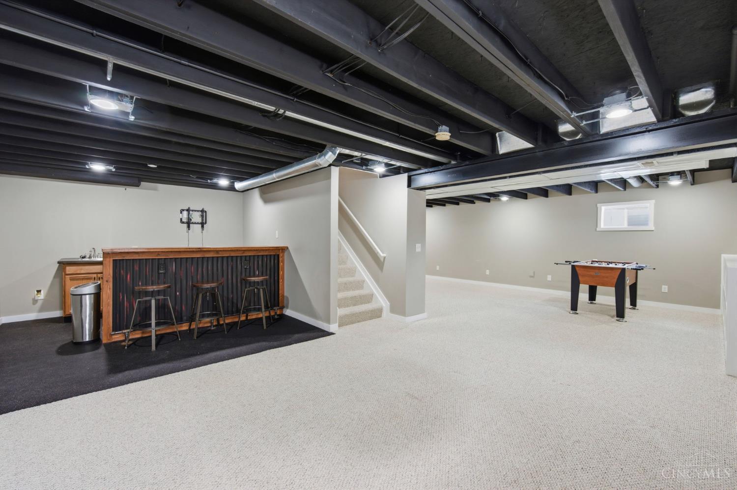 1220 Fox Hollow Drive