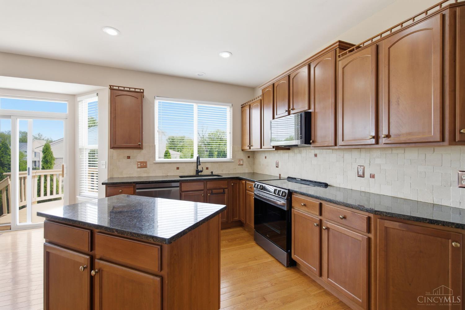 1220 Fox Hollow Drive