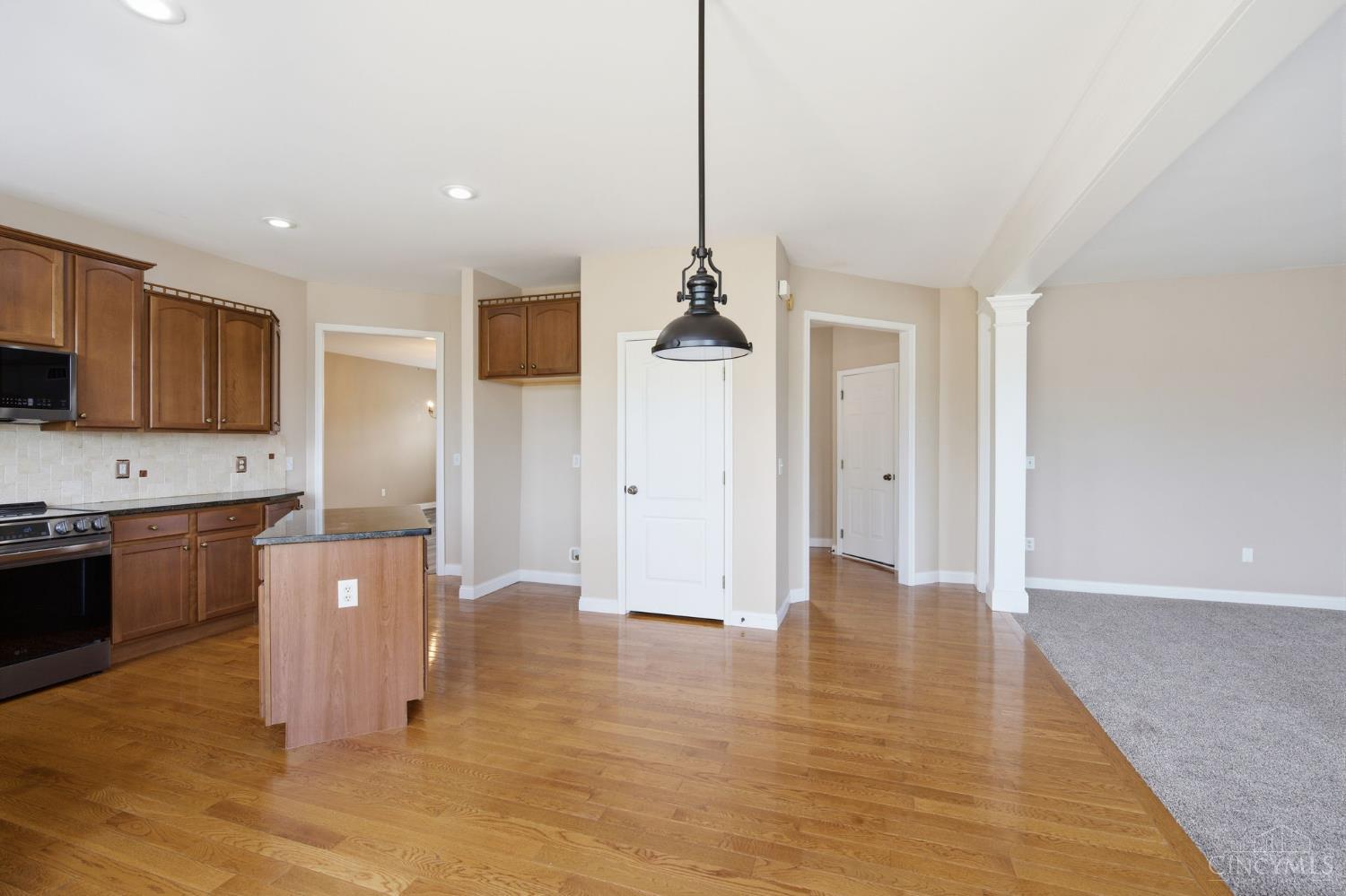 1220 Fox Hollow Drive