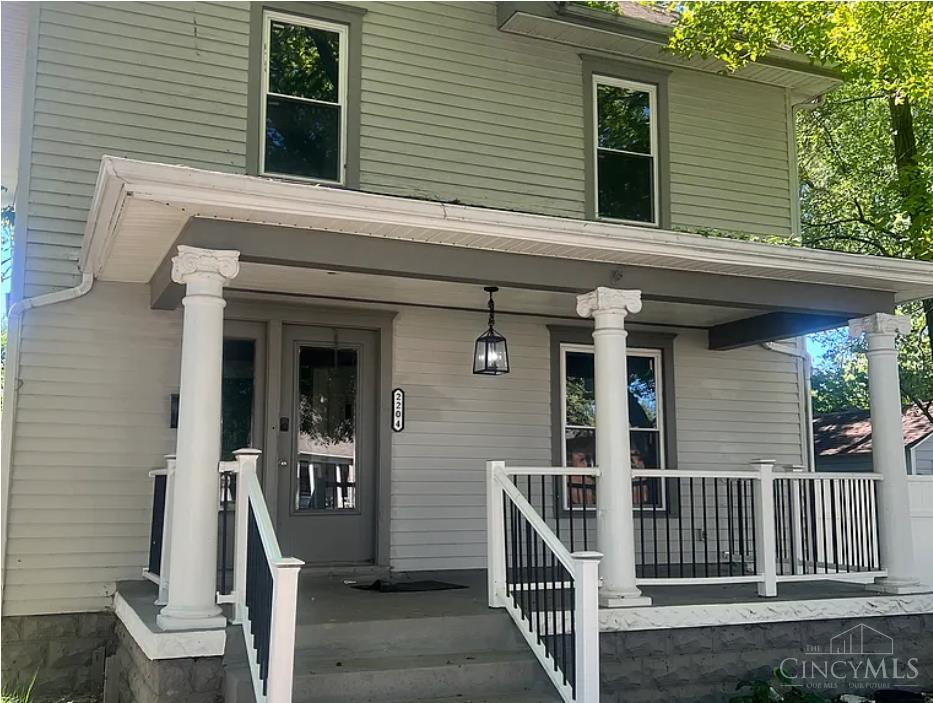 2204 Superior Avenue