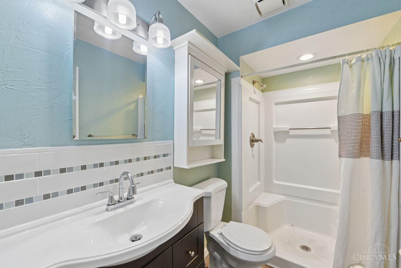 6516 Fields Ertel Road