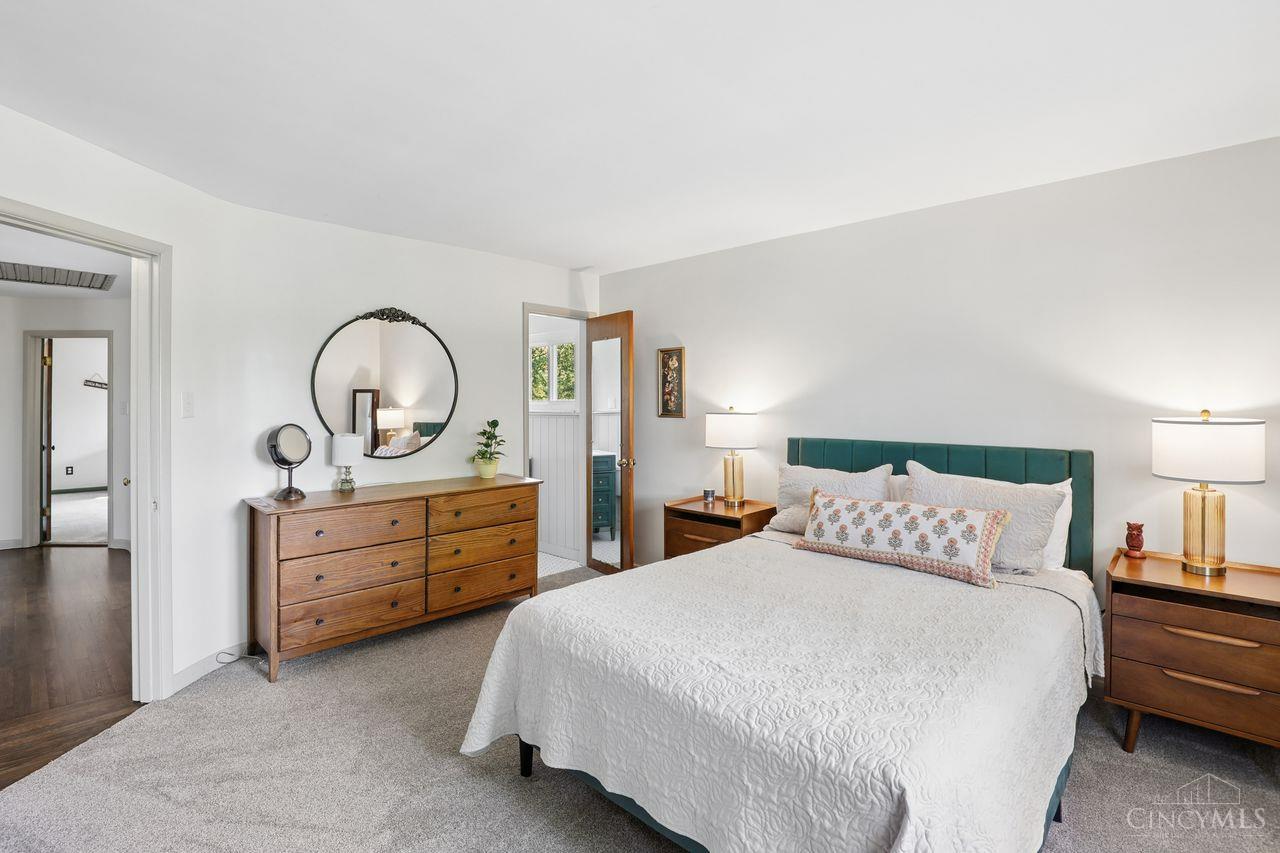 1005 Robin Hill Drive