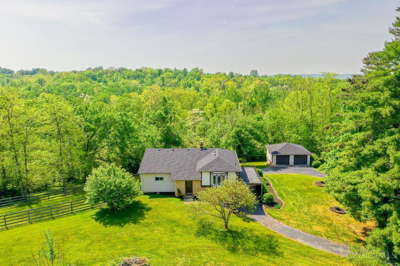 1005 Robin Hill Drive