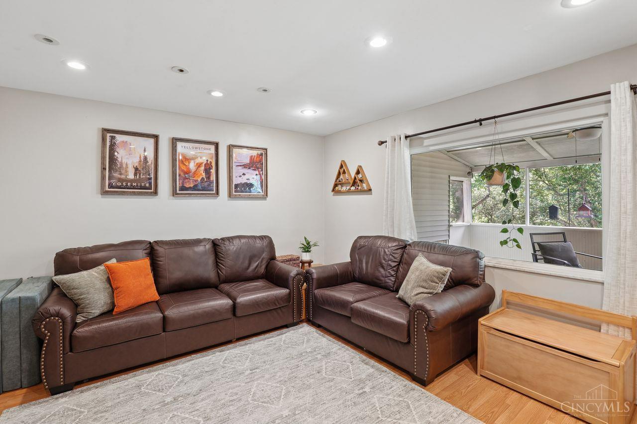 1005 Robin Hill Drive