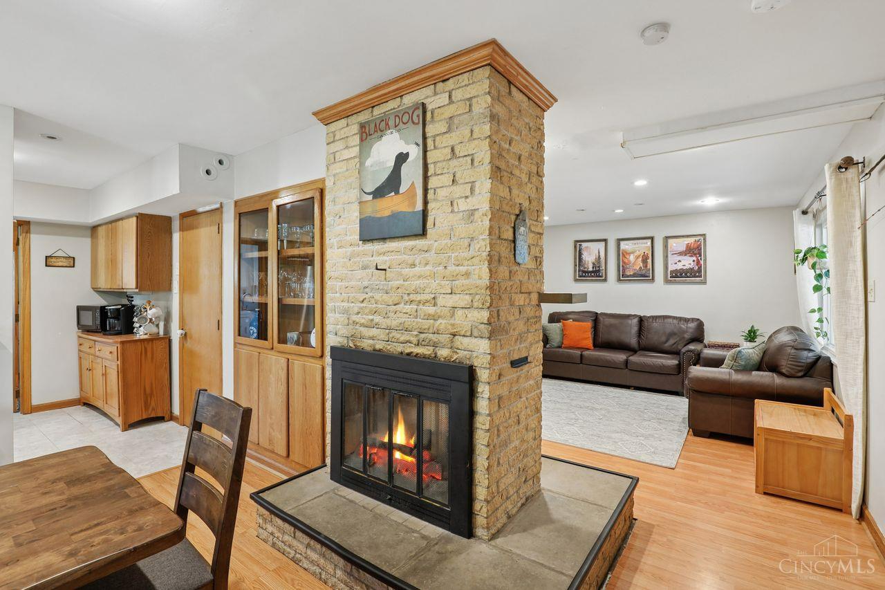 1005 Robin Hill Drive