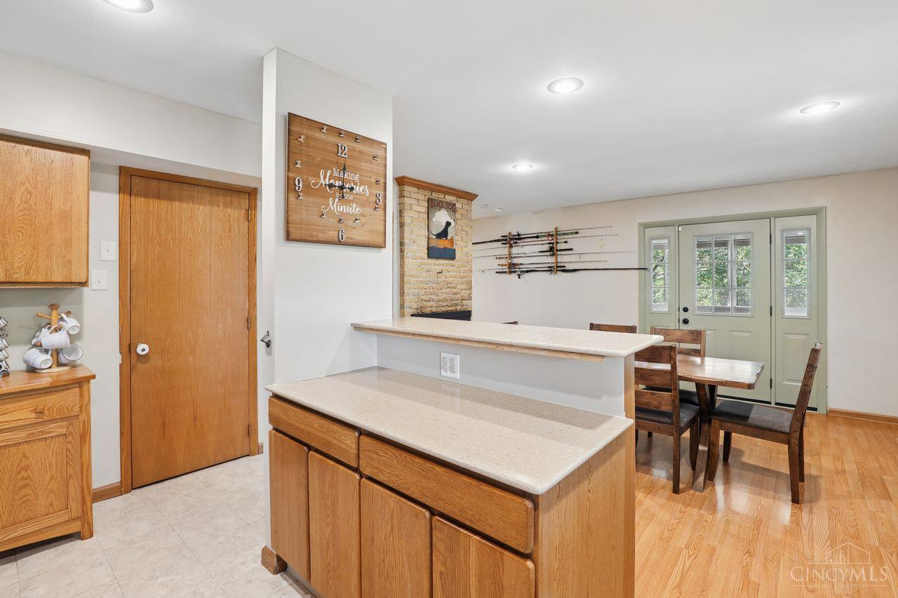 1005 Robin Hill Drive