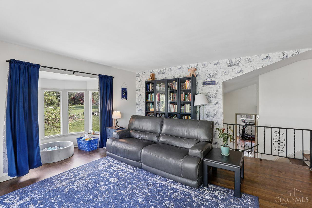 1005 Robin Hill Drive