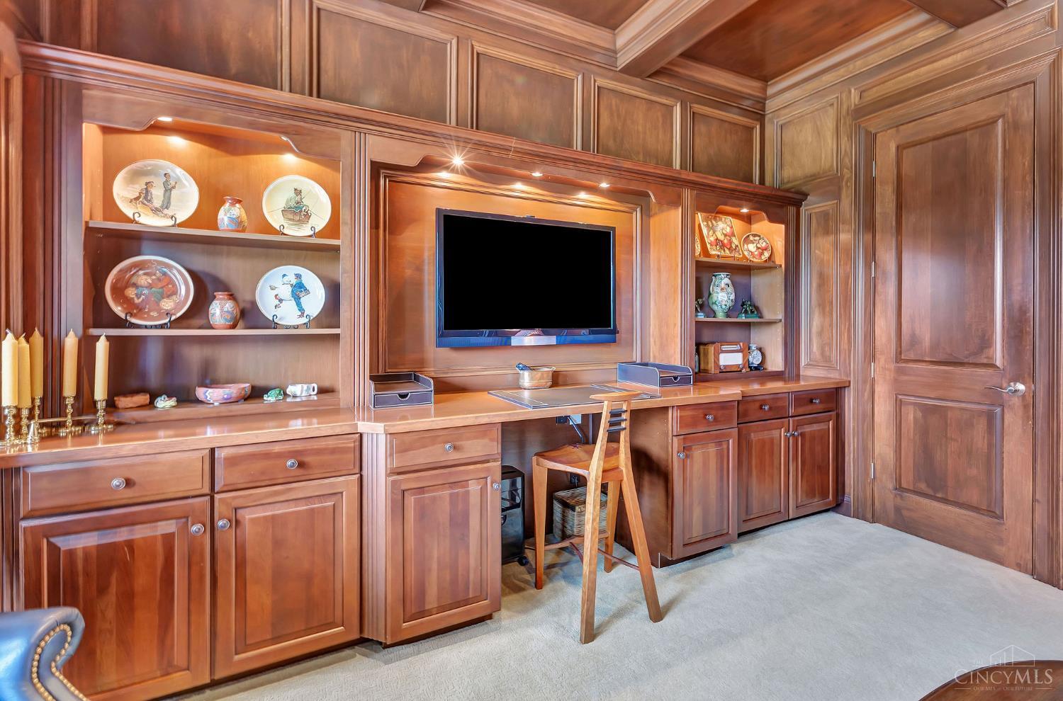 5190 Emerald View Drive