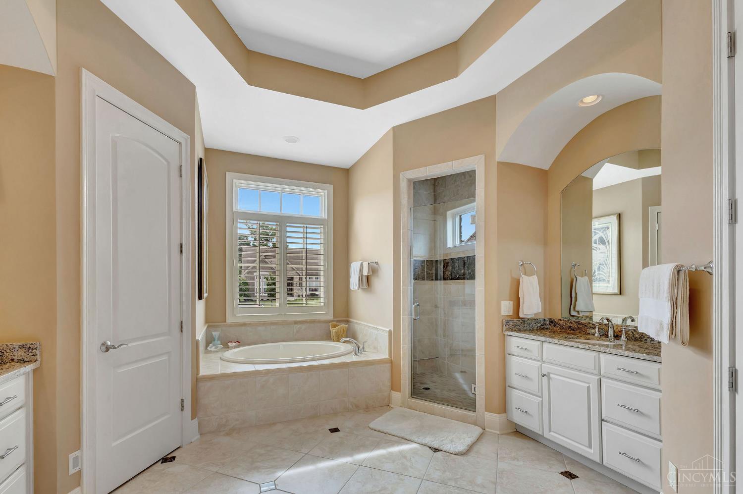 5190 Emerald View Drive