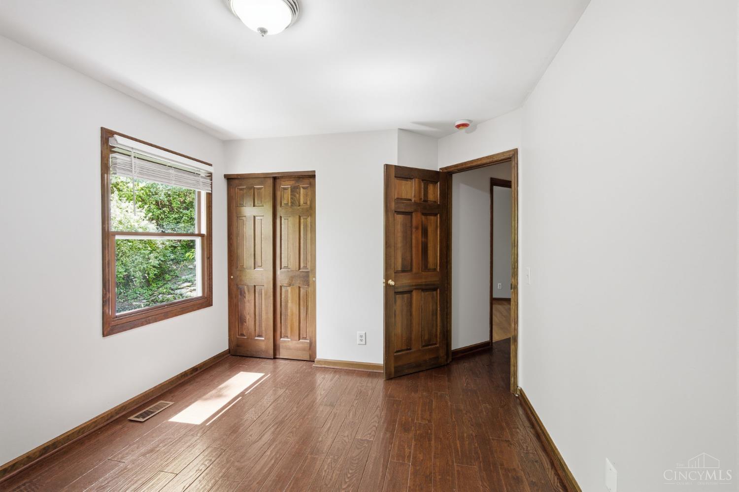 2739 Queenswood Drive