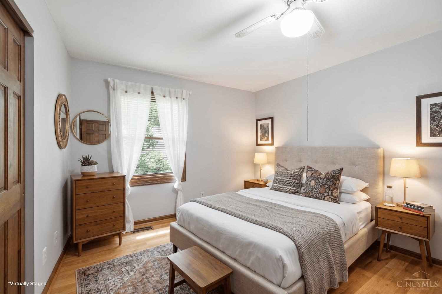 2739 Queenswood Drive