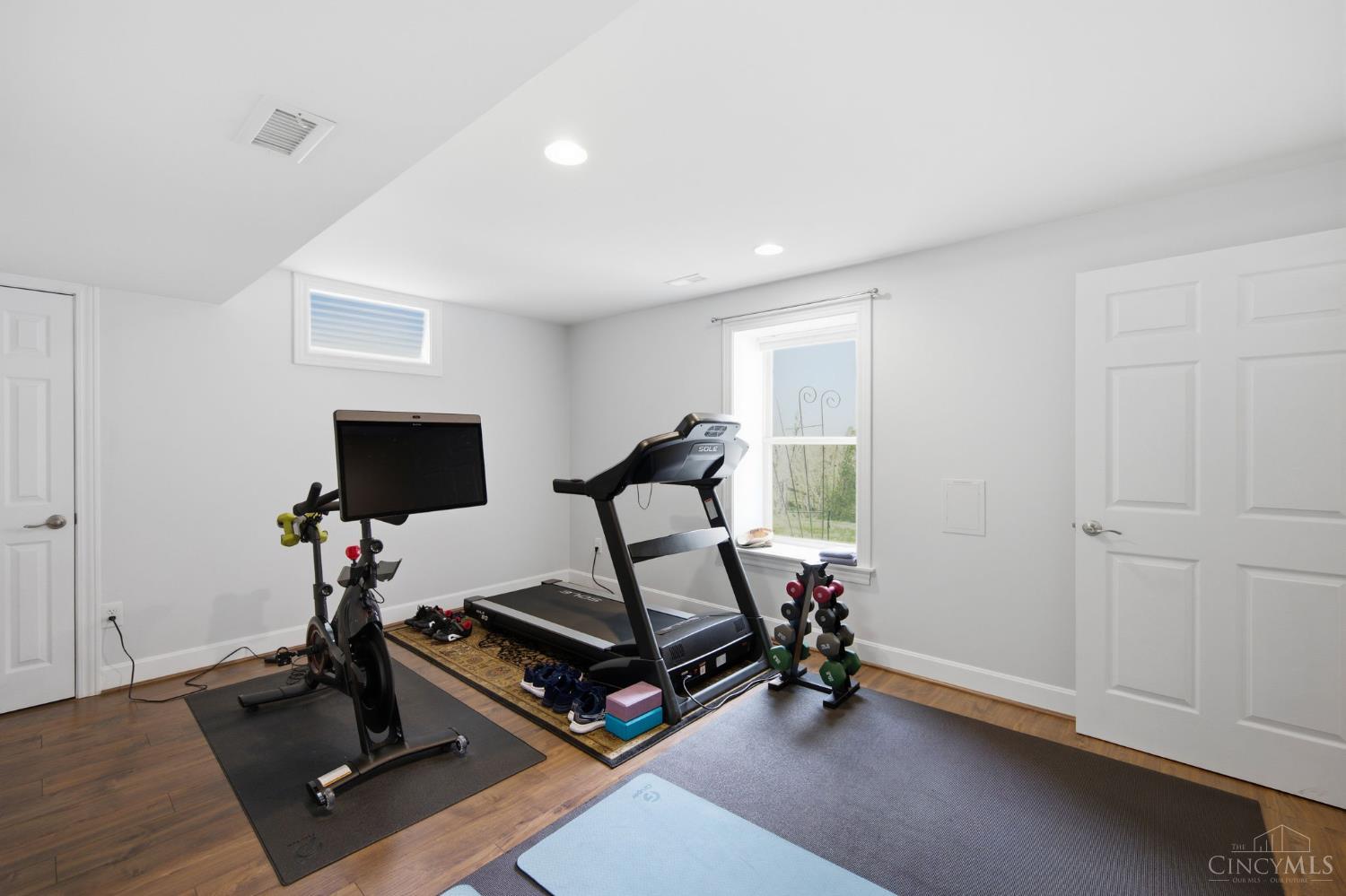 12191 Crestfield Court