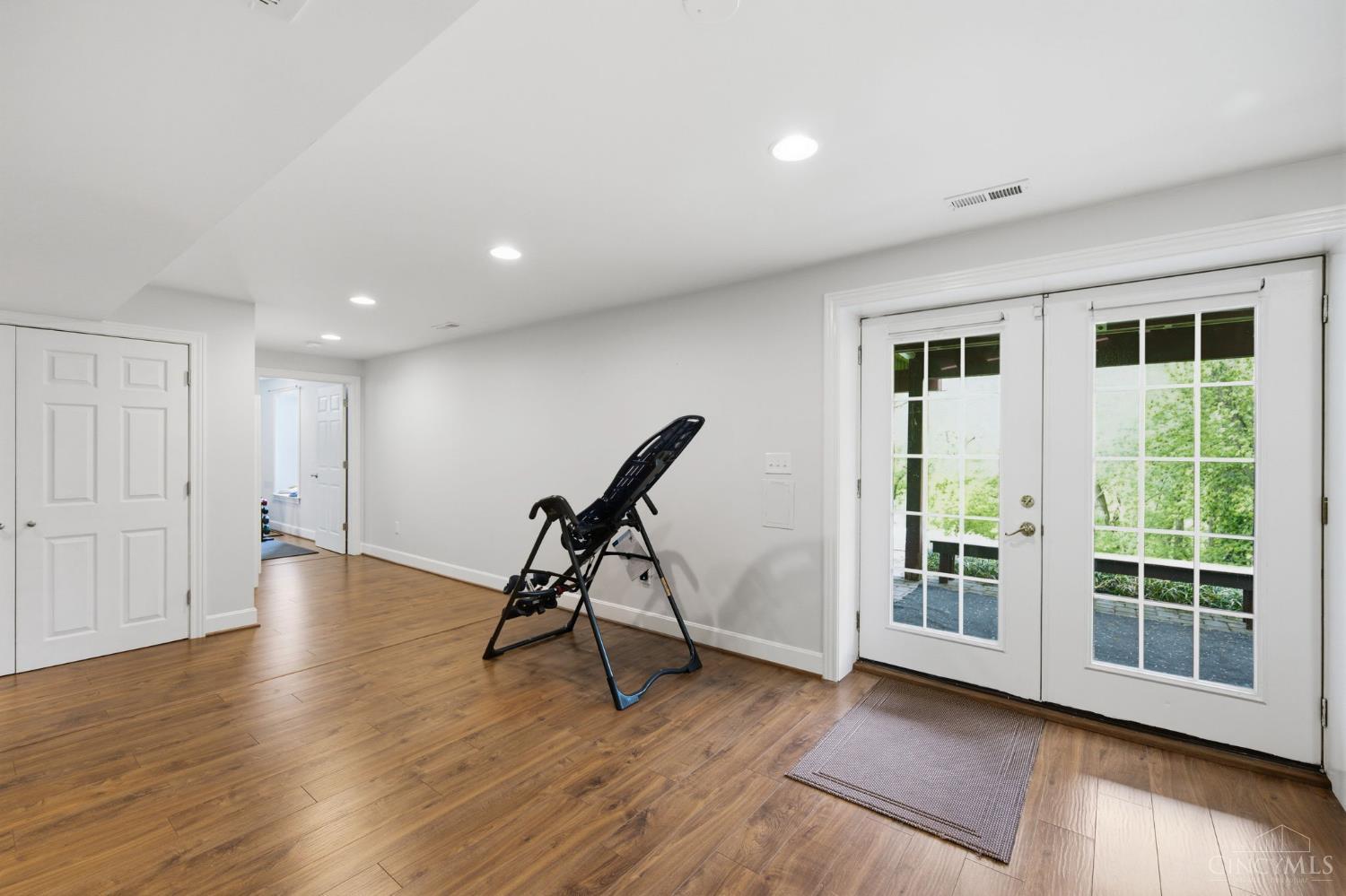 12191 Crestfield Court