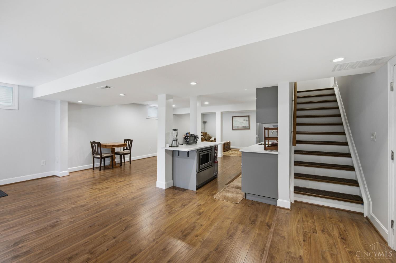 12191 Crestfield Court