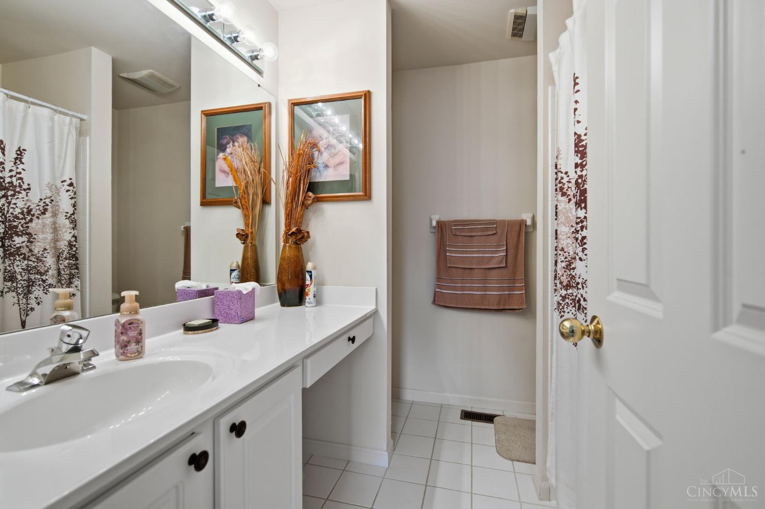 12191 Crestfield Court