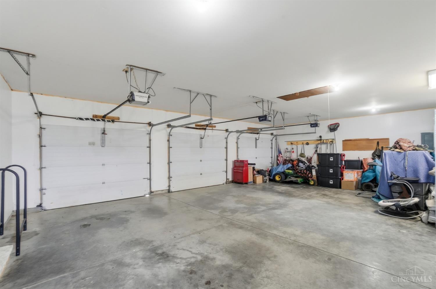 6484 State Road 48