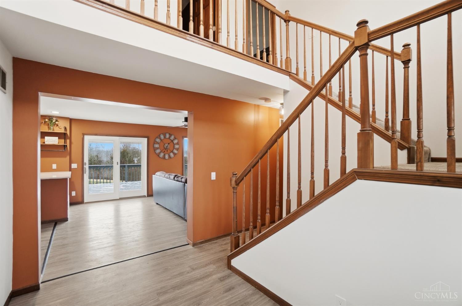 6484 State Road 48