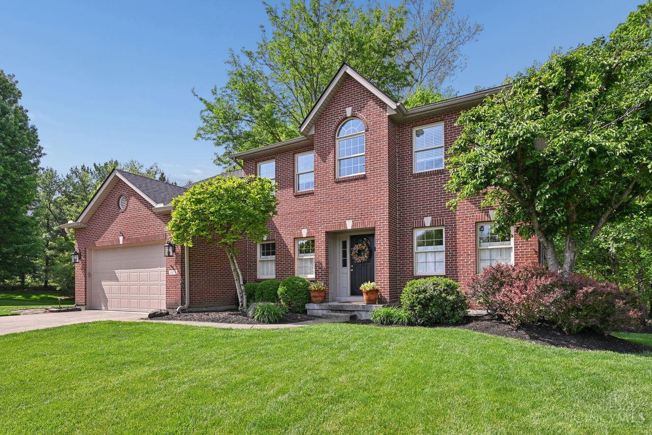 6879 Crown Pointe Drive