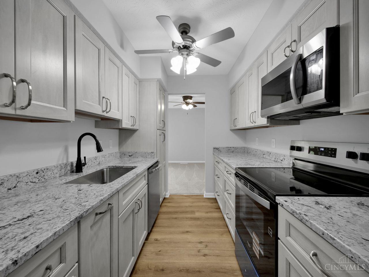 5015 Columbia Circle 15-60
