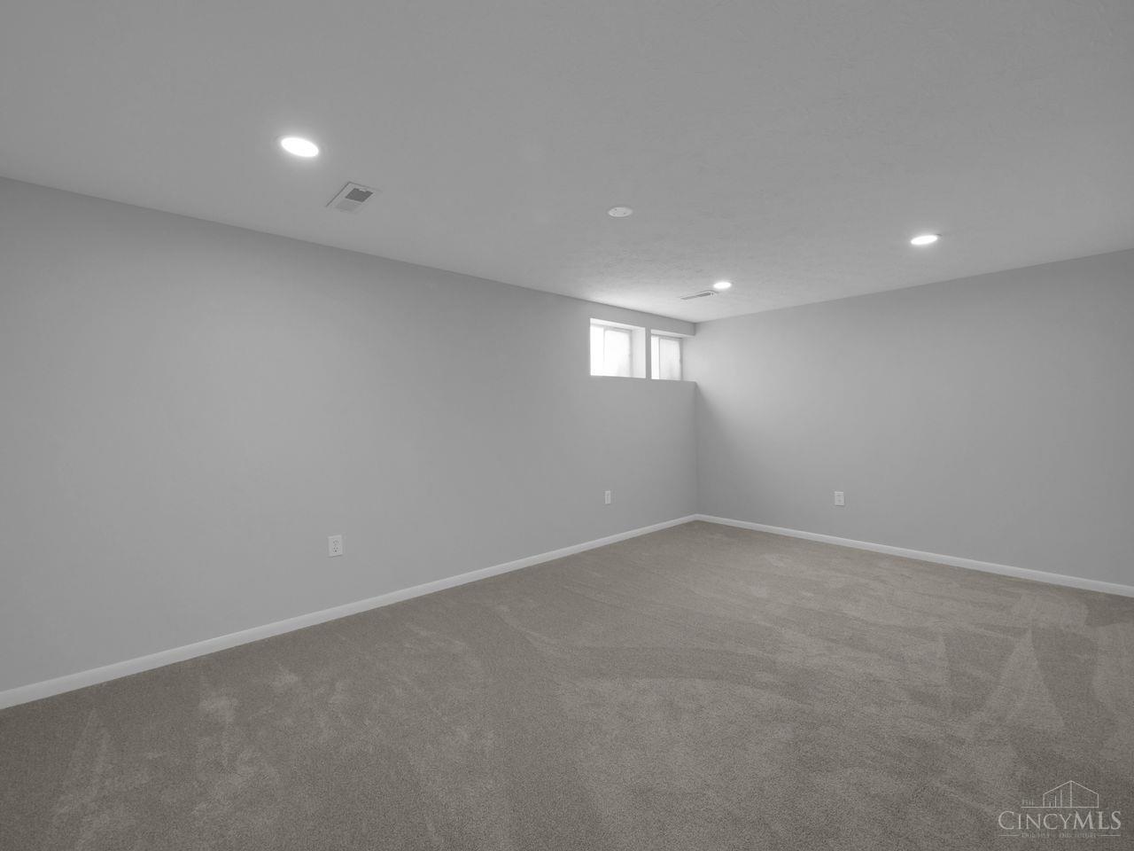 5015 Columbia Circle 15-60