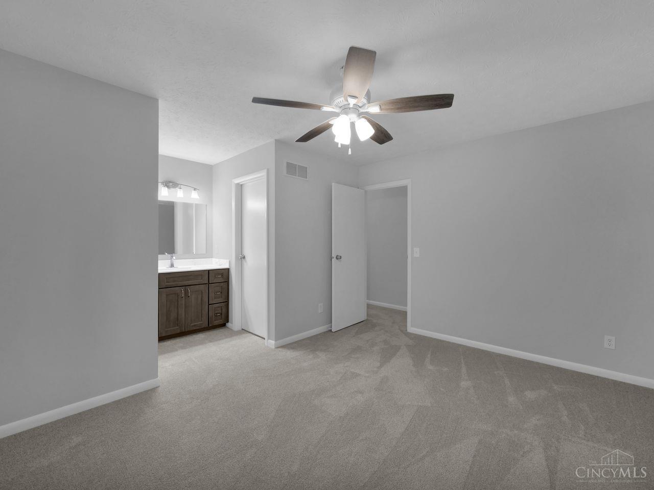 5015 Columbia Circle 15-60