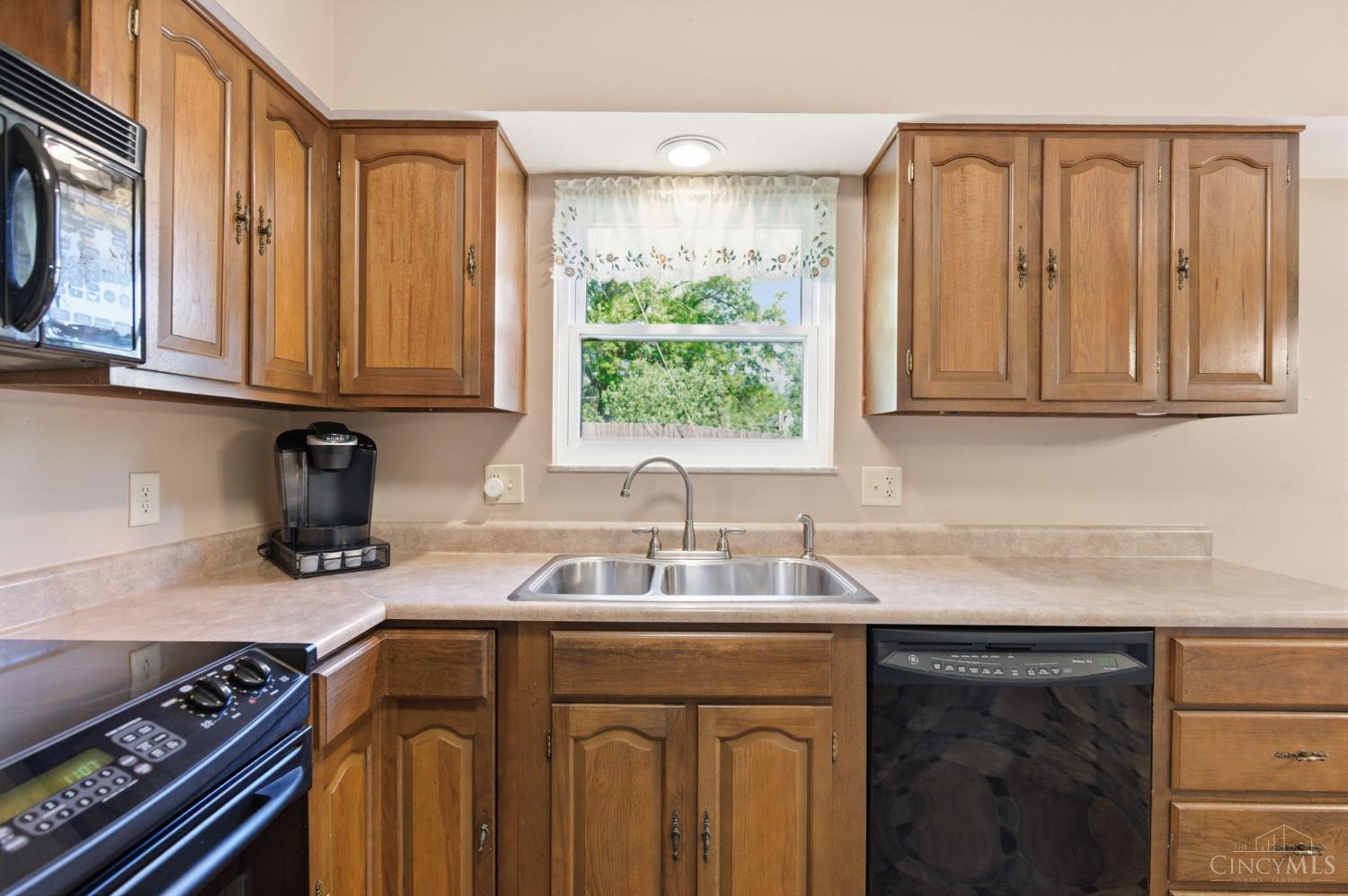 8046 Blairhouse Drive