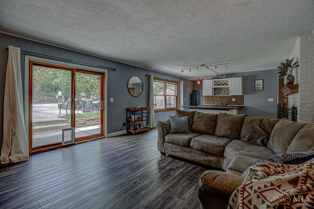 6826 Wetheridge Drive