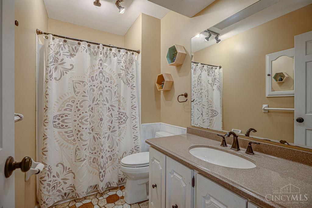 6826 Wetheridge Drive