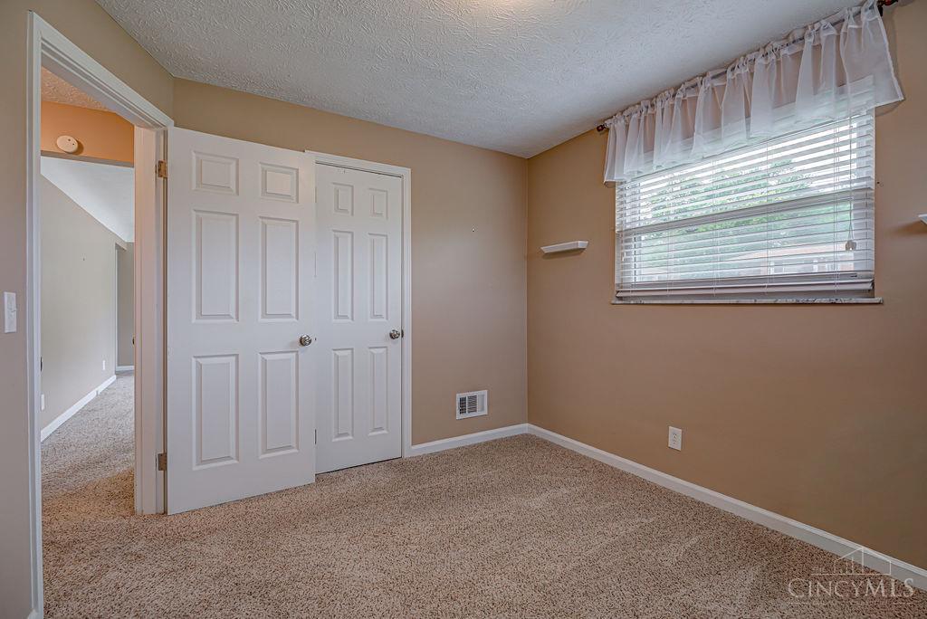 5714 Juliemarie Court