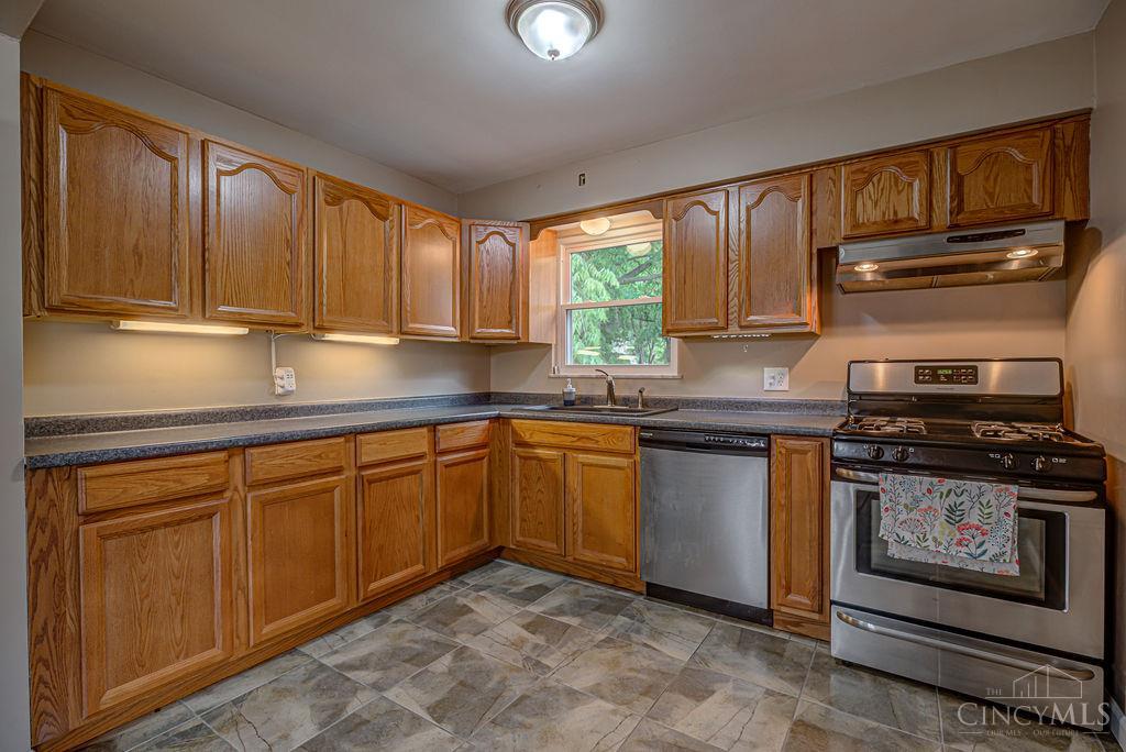 5714 Juliemarie Court