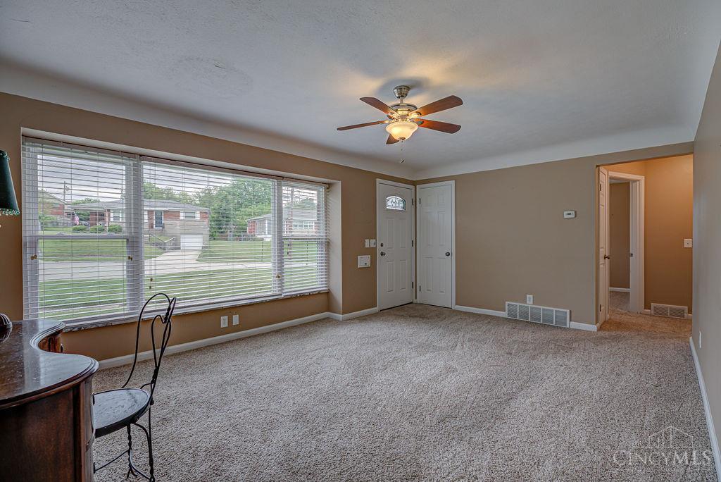 5714 Juliemarie Court
