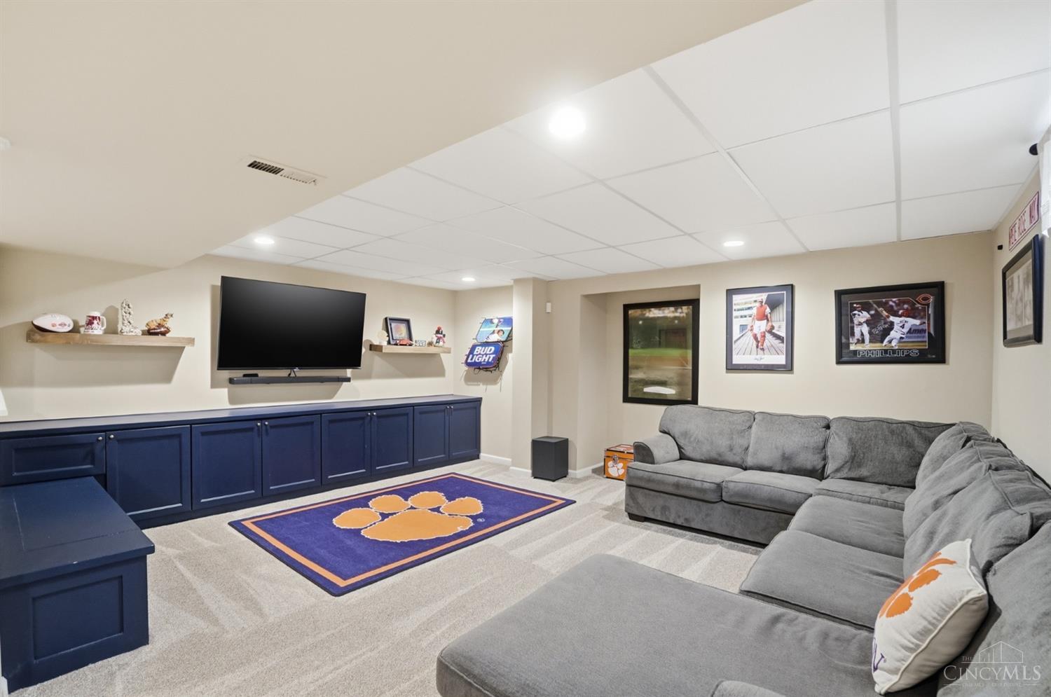 7301 Walnut Creek Drive
