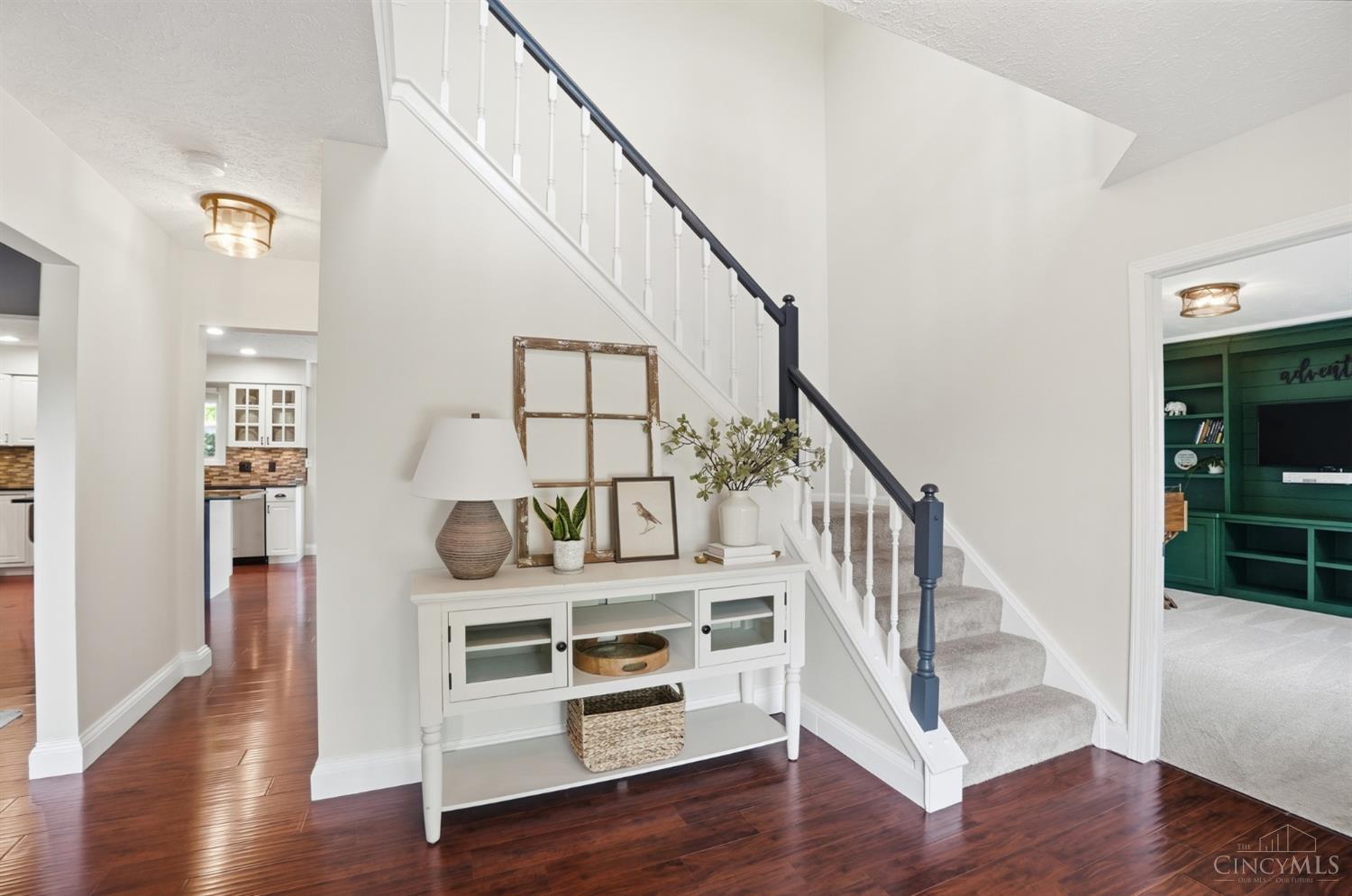 7301 Walnut Creek Drive
