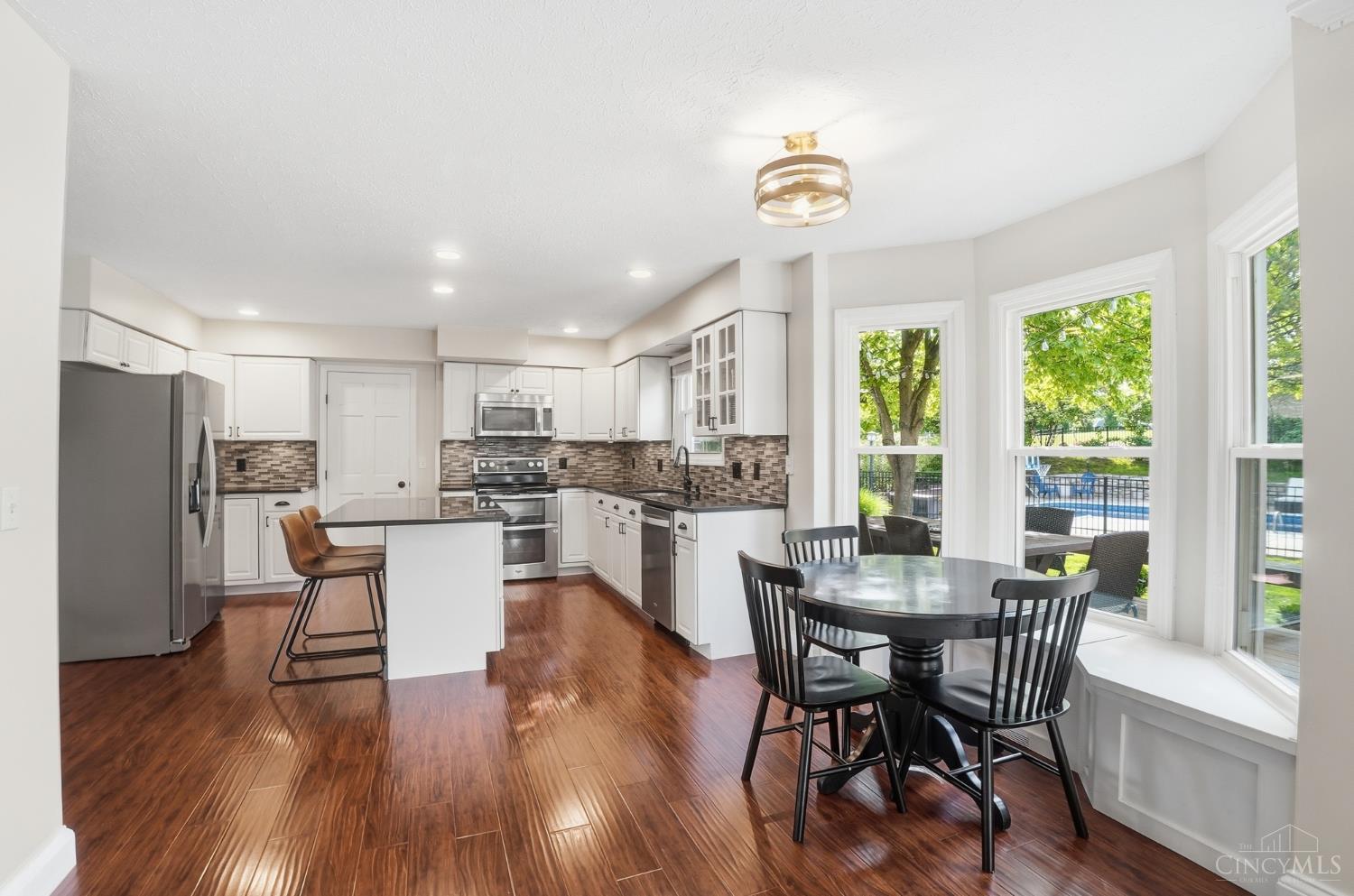 7301 Walnut Creek Drive