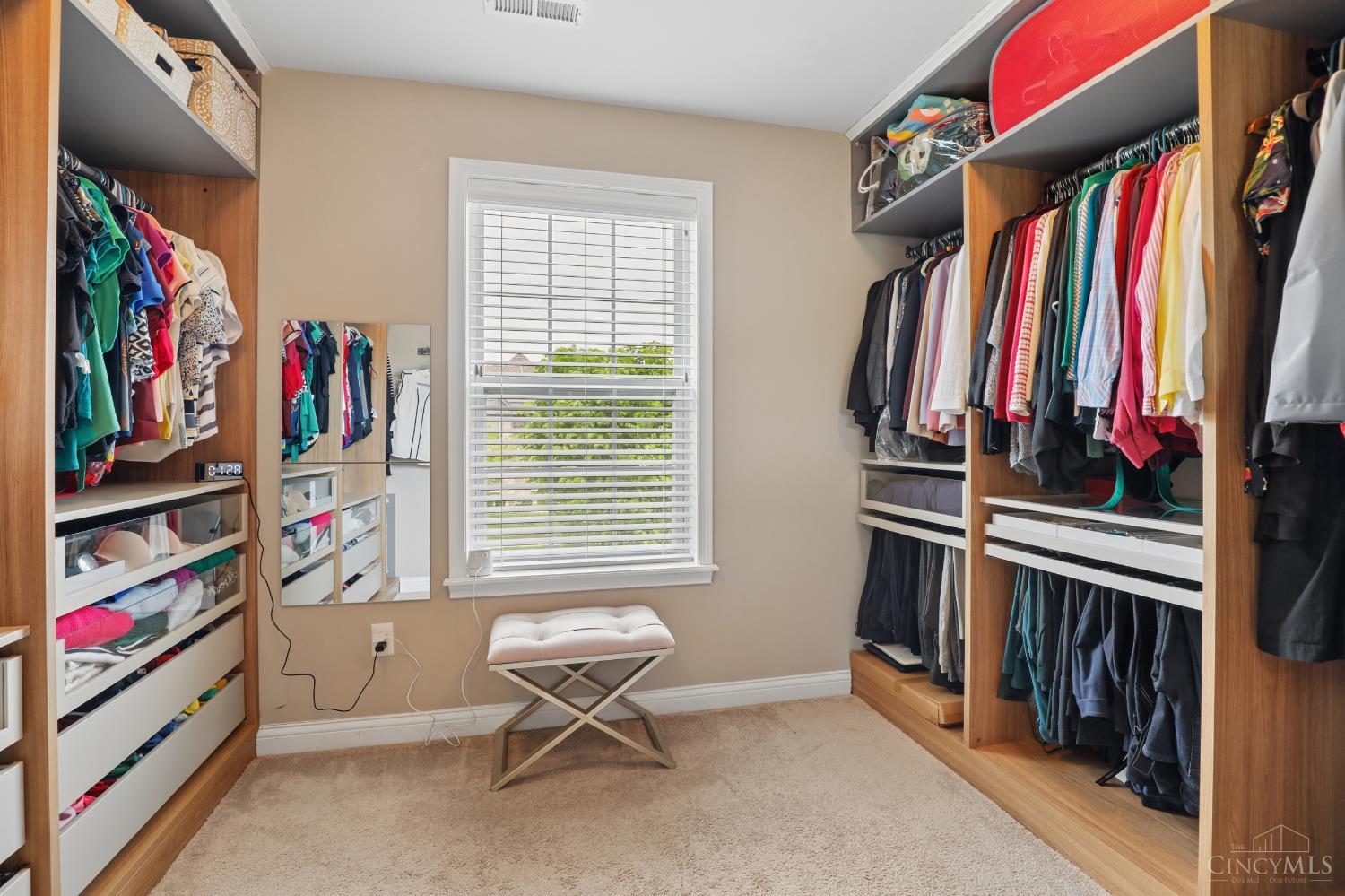 6867 Roberts Park Drive