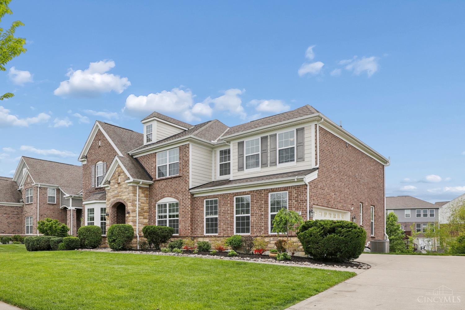 6867 Roberts Park Drive