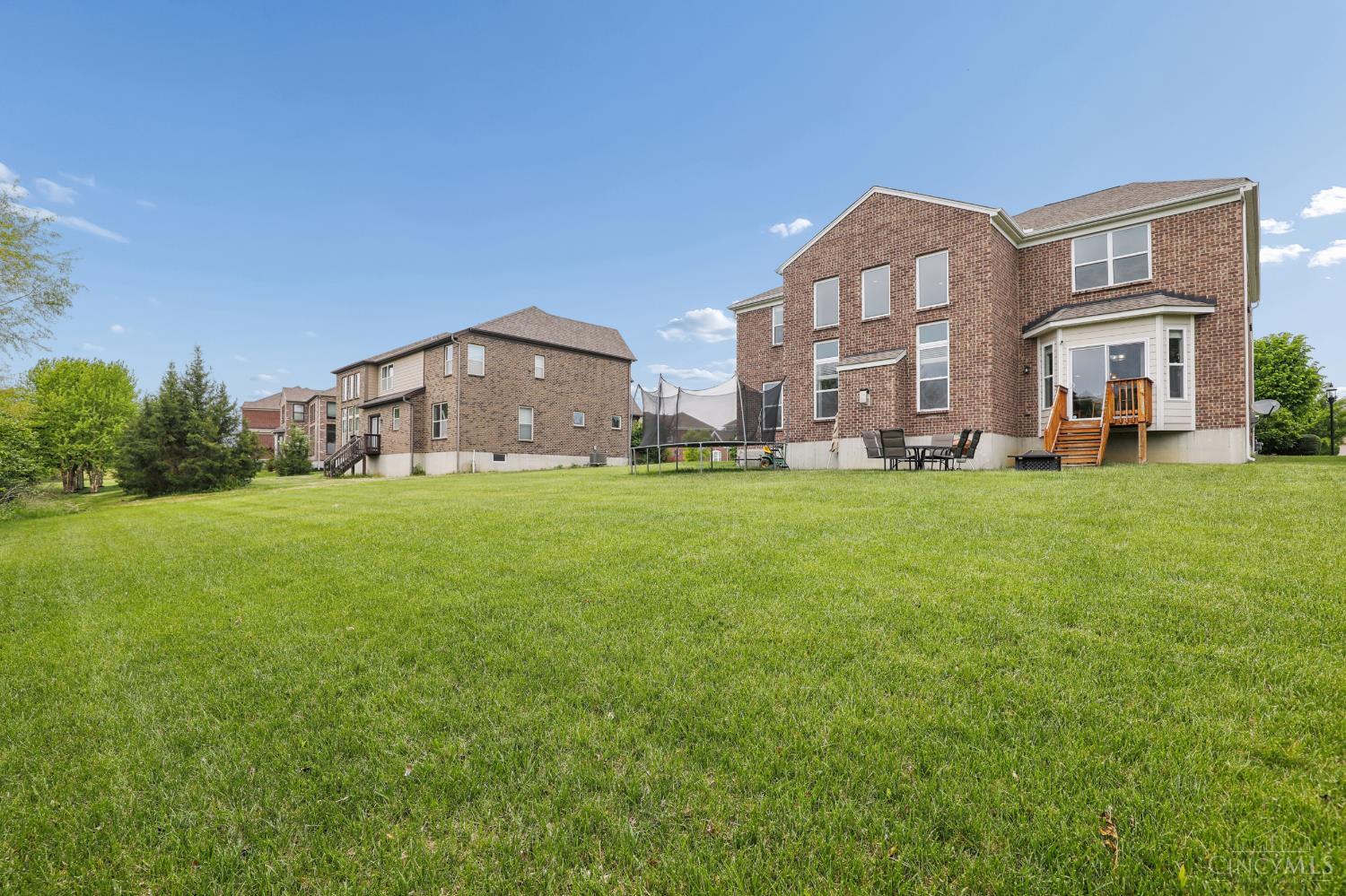 6867 Roberts Park Drive