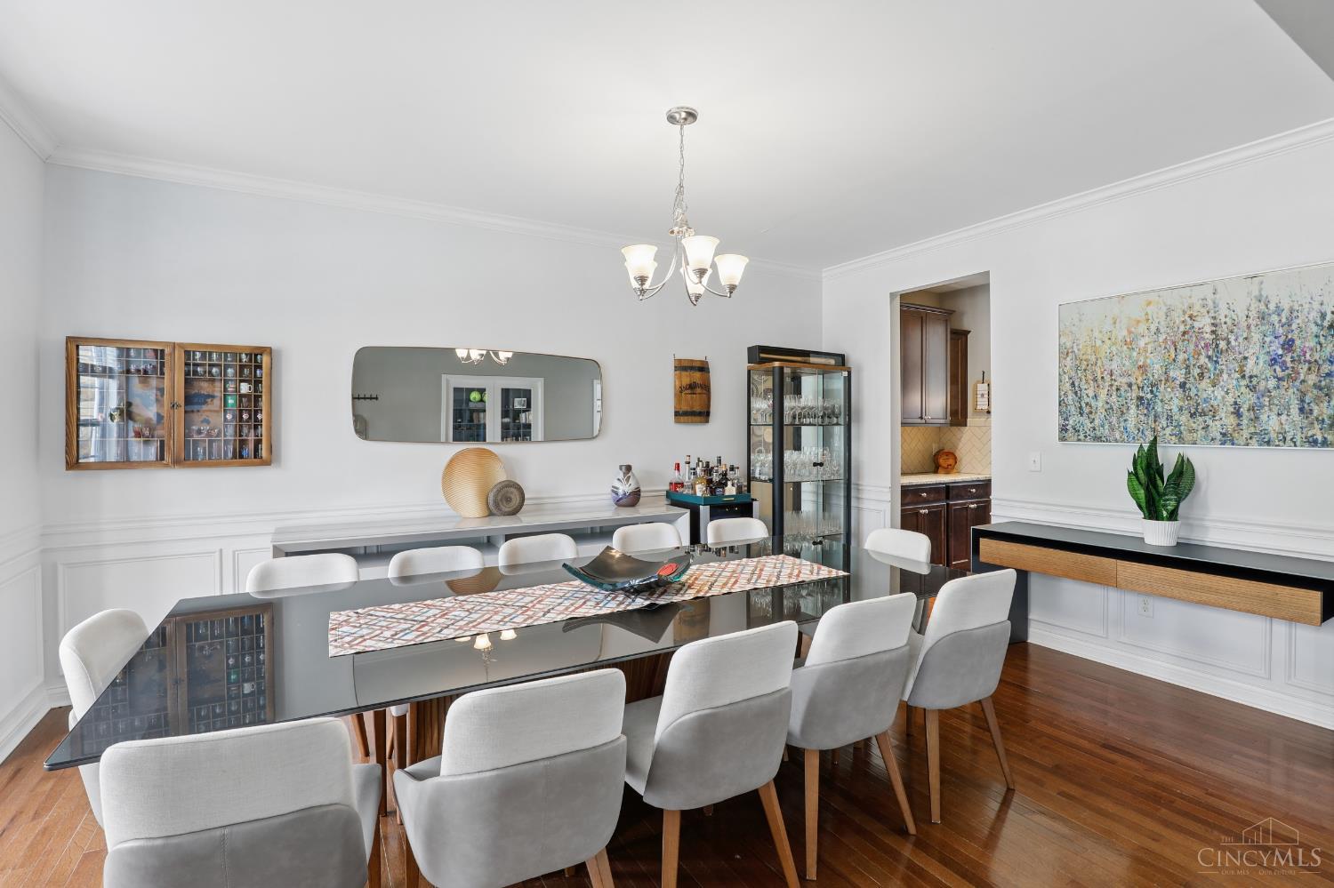 6867 Roberts Park Drive